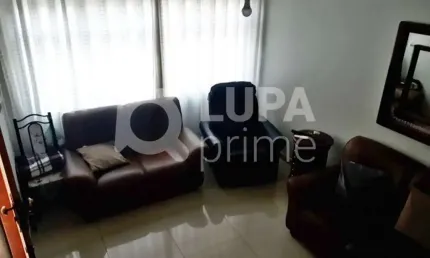 Casa com 2 quartos à venda na Rua Simão Machado, 49, Tucuruvi, São Paulo