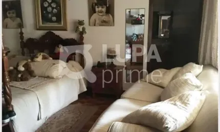 Chácara com 8 quartos, piscina e 10 vagas de garagem para venda em nazaré paulista