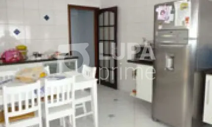 Sobrado com 3 quartos e 3 vagas de garagem para venda, vila maria, são paulo