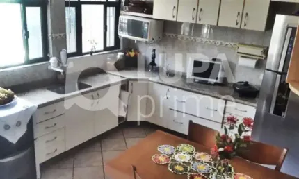 Sobrado com 3 quartos e 2 vagas de garagem para venda, guapira, são paulo