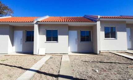 Casa com 2 dormitórios à venda, 44 m² por R$ 231.500,00 - Ipiranga - Sapucaia do Sul/RS