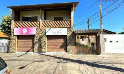 Casa com 4 dormitórios à venda, 252 m² por R$ 890.000,00 - São José - Esteio/RS