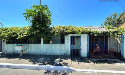 Casa com 3 dormitórios à venda, 75 m² por R$ 192.000,00 - Niterói - Canoas/RS