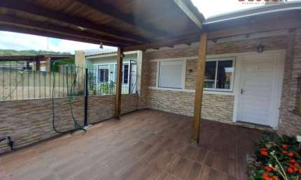 Casa com 2 dormitórios à venda, 40 m² por R$ 370.000,00 - Lomba da Palmeira - Sapucaia do Sul/RS