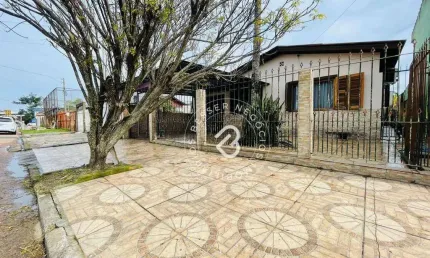 Casa com 3 dormitórios à venda, 150 m² por R$ 586.000,00 - Nova Sapucaia - Sapucaia do Sul/RS