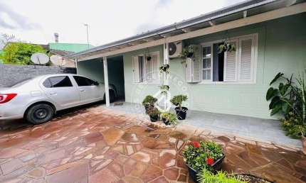 Casa com 3 dormitórios à venda, 139 m² por R$ 350.000,00 - Capão da Cruz - Sapucaia do Sul/RS