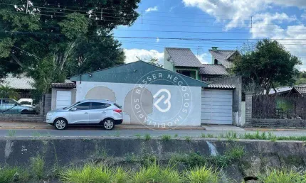 Casa com 4 dormitórios à venda, 140 m² por R$ 400.000,00 - Freitas - Sapucaia do Sul/RS