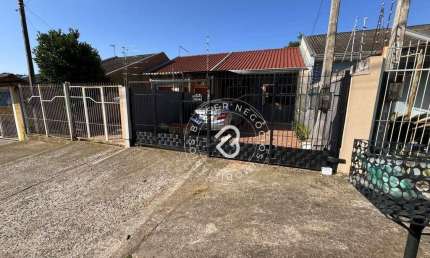 Casa com 2 dormitórios à venda, 50 m² por R$ 300.000,00 - Lomba da Palmeira - Sapucaia do Sul/RS