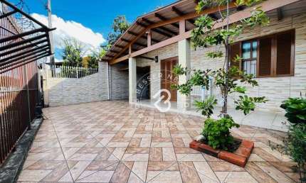 Casa com 4 dormitórios à venda, 132 m² por R$ 380.000,00 - Pasqualini - Sapucaia do Sul/RS