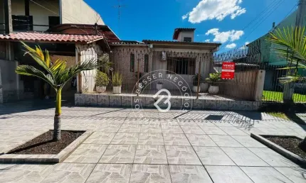 Casa com 4 dormitórios à venda, 170 m² por R$ 650.000,00 - Piratini - Sapucaia do Sul/RS