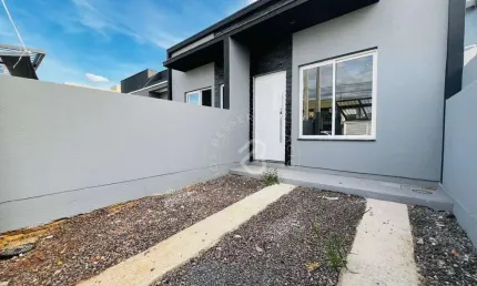 Casa com 2 dormitórios à venda, 48 m² por R$ 249.000 - Olaria - Canoas/Rio Grande do Sul