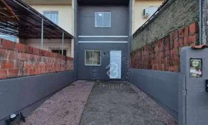 Sobrado com 2 dormitórios à venda, 52 m² por R$ 224.900 - Ipiranga - Sapucaia do Sul/RS