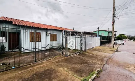 Casa com 3 dormitórios à venda, 65 m² por R$ 299.000,00 - Ipiranga - Sapucaia do Sul/RS