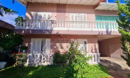 Casa com 3 dormitórios à venda, 300 m² por R$ 950.000,00 - Pasqualini - Sapucaia do Sul/RS