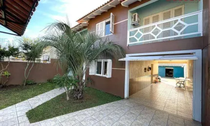 Sobrado com 4 dormitórios à venda, 240 m² por R$ 700.000,00 - Bela Vista - Sapucaia do Sul/RS