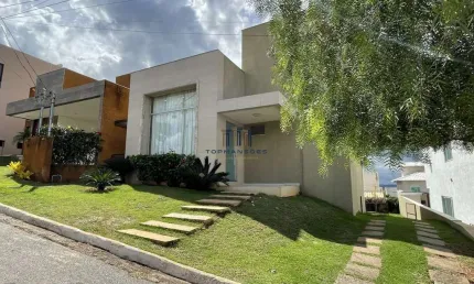 Casa 4 quartos, com armários no condomínio Gran Park- Vespasiano