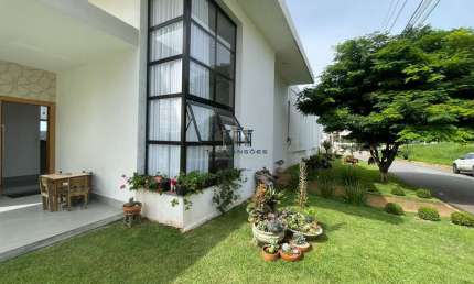 Oportunidade, linda casa de esquina, lote de 750m2 lazer completo, Gran Park Ves