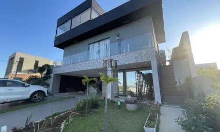 Casa com piscina aquecida e sauna 3 suites em condominio vespasiano