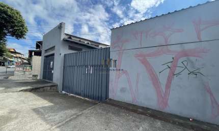 Pátio Comercial com 500m2 Excelente localização Céu Azul