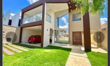 Ótima casa com 4 quartos, piscina, gourmet Condomínio Rosa dos Ventos- Vespasian