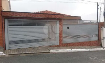 Casa térrea com 3 quartos à venda em Jardim Independência - SP