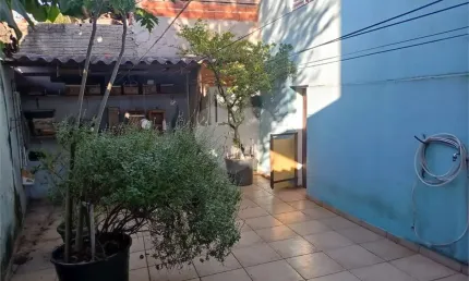 Casa térrea com 3 quartos à venda em Parque Santa Madalena - SP