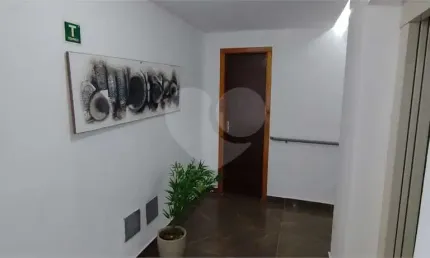Apartamento com 2 quartos à venda em Vila Carrão - SP