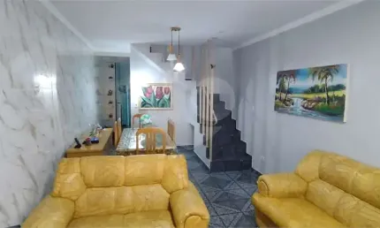 Sobrado com 4 quartos à venda em Parque Dos Bancários - SP