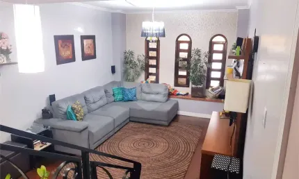 Sobrado com 3 quartos à venda em Jardim Independência - SP