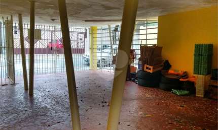 Terreno à venda na Rua Ibiporã, Parque São Lucas, São Paulo