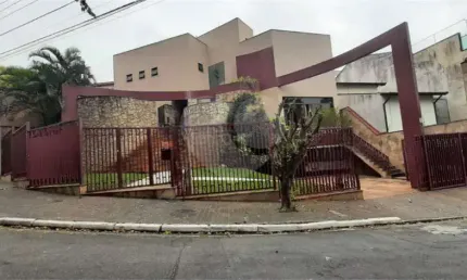 Sobrado com 3 quartos à venda em Sítio Da Figueira - SP
