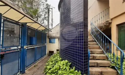 Sobrado com 3 quartos à venda em Jardim Avelino - SP