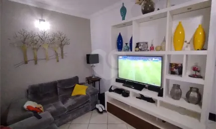 Casa com 3 quartos à venda na Rua Antônio Peres Mulla, Vila Carrão, São Paulo