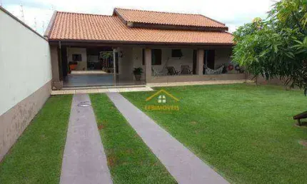 Chácara com 3 dormitórios à venda, 1000 m² por R$ 1.100.000,00 - Campo Belo - Nova Odessa/SP