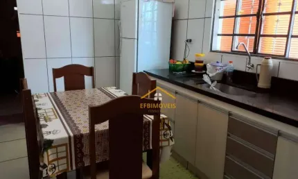 Casa com 2 dormitórios à venda por R$ 450.000,00 - Parque Residencial Klavin - Nova Odessa/SP