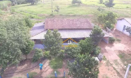 Chácara com 3 dormitórios à venda, 24200 m² por r$ 420.000 - zona rural - palestina/sp