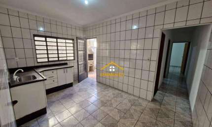 Casa com 2 dormitórios para alugar por R$ 1.500/mês - Parque Residencial Klavin - Nova Odessa/SP