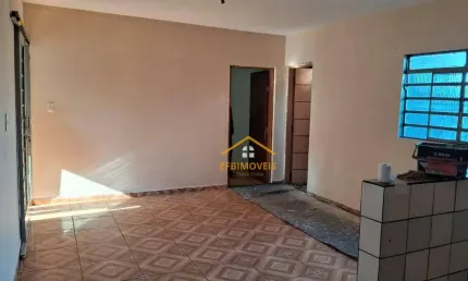 Casa com 1 dormitório para alugar por R$ 900,00/mês - Parque dos Pinheiros - Nova Odessa/SP