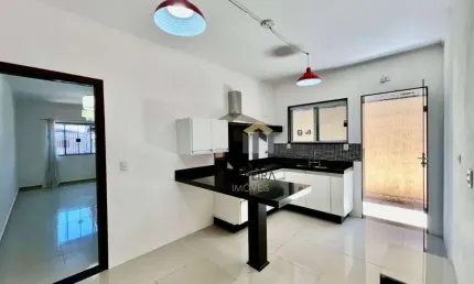 Casa com 2 suítes  à venda, 170 m² por R$ 650.000 - Parque dos Coqueiros - Atibaia/SP