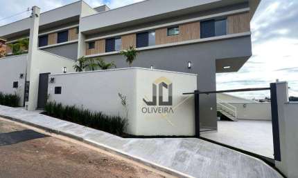 Casa com 3 Suítes à venda, 102 m² por R$ 760.000 - Jardim Jaraguá - Atibaia/SP