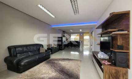 Casa com 2 quartos à venda na Rua Corália de Castro Valinhas, 31, Santa Marta, Divinópolis