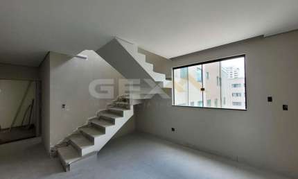 Cobertura duplex no Residencial Hatra localizado na rua Bahia
