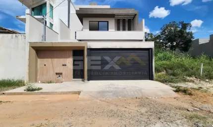 Casa em construção de 2 pavimentos e espaço gourmet no bairro Bom Pastor