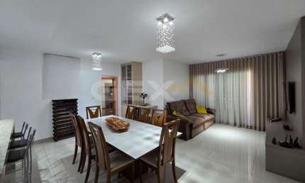 Apartamento à venda no Centro, 3 quartos sendo 1 suíte.