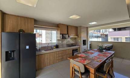 Cobertura duplex à venda no Sidil, 3 quartos sendo 1 suíte e cozinha gourmet.