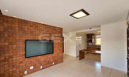 Apartamento de Primeiro Andar à venda no Bairro Santa Marta