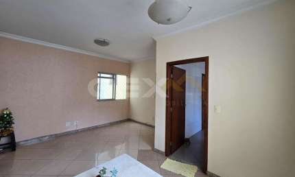 Apartamento à venda com 3 quartos, sendo 1 suíte, e 1 vaga no Centro