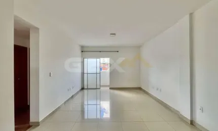 Apartamento à venda no bairro São Sebastião, 3 quartos sendo 1 suíte.