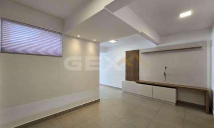 Casa Duplex à venda no bairro São Roque, 3 quartos sendo 1 suíte com closet.