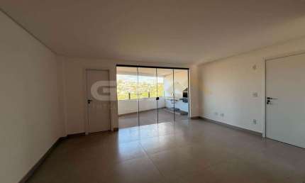 Apartamento à venda no bairro Bom Pastor, 4 quartos sendo 2 suítes.